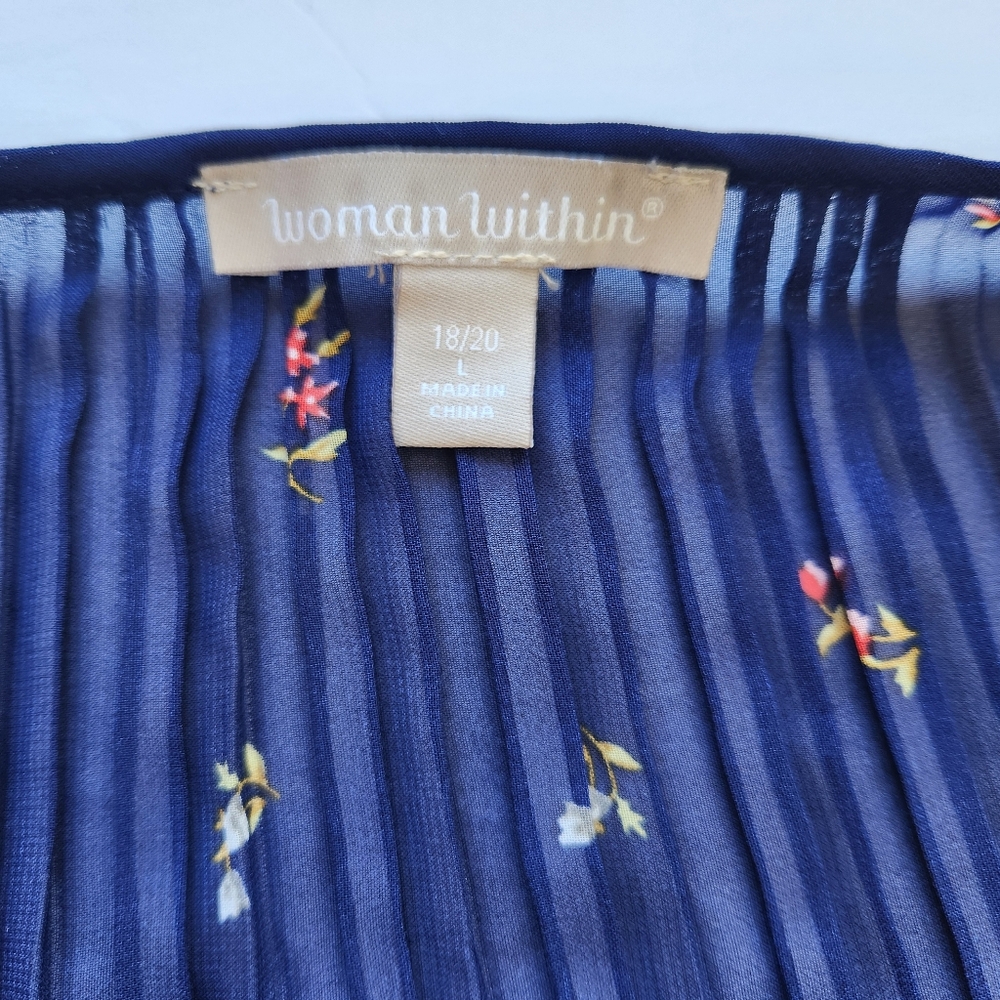 Woman Within Sheer Pleated Blouse Top Floral Print Navy Blue Pink Plus Large 18 - Picture 4 of 16